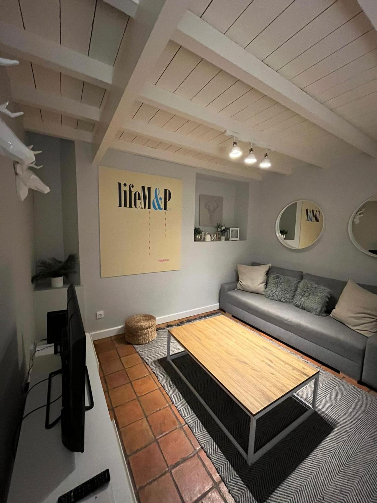 Life M&P Apartment Sevilla Buitenkant foto