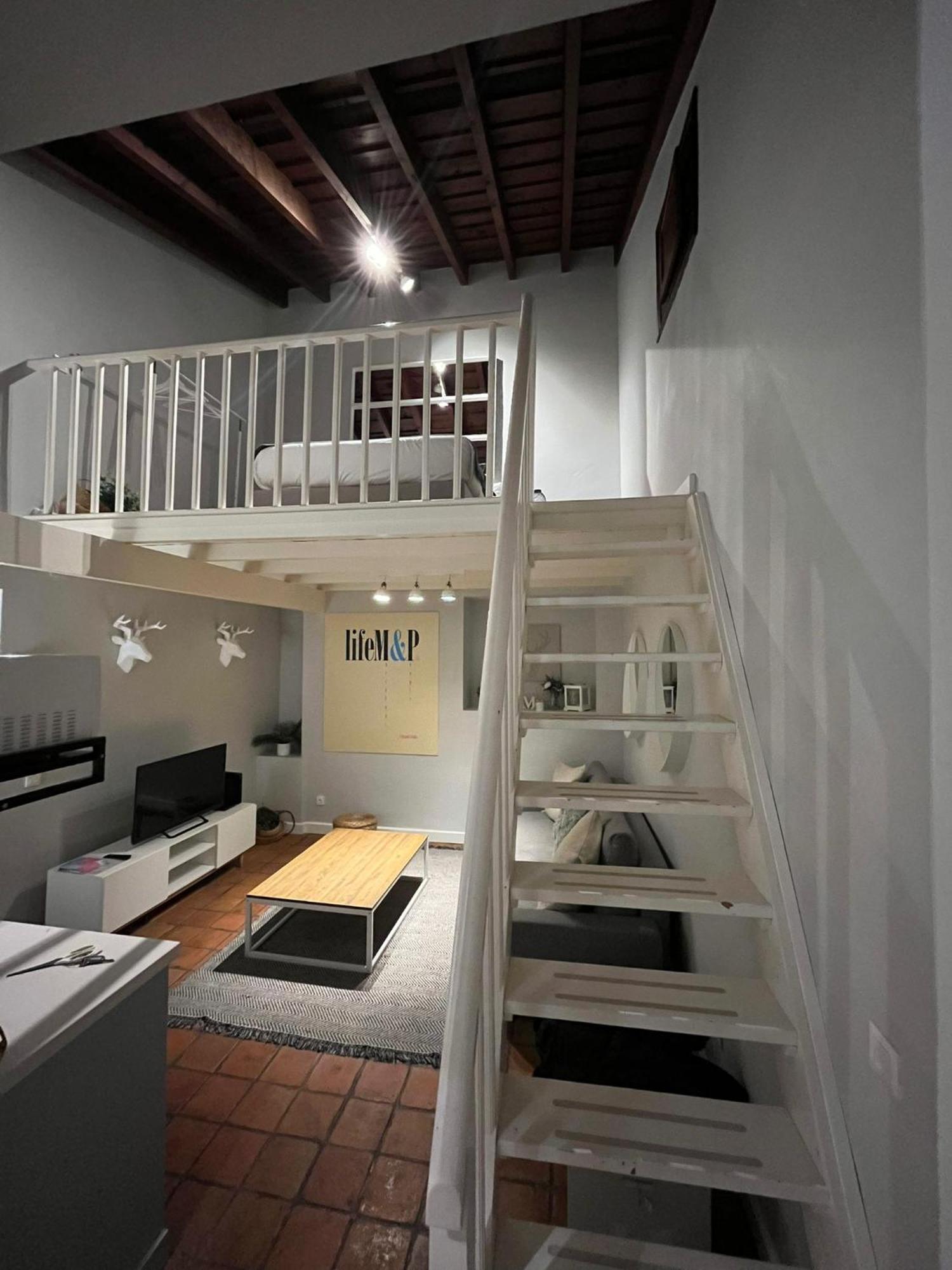Life M&P Apartment Sevilla Buitenkant foto